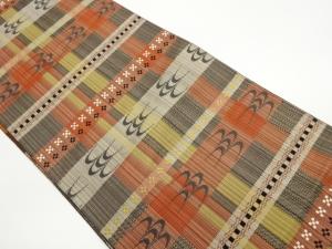 横段に幾何学模様織出し名古屋帯